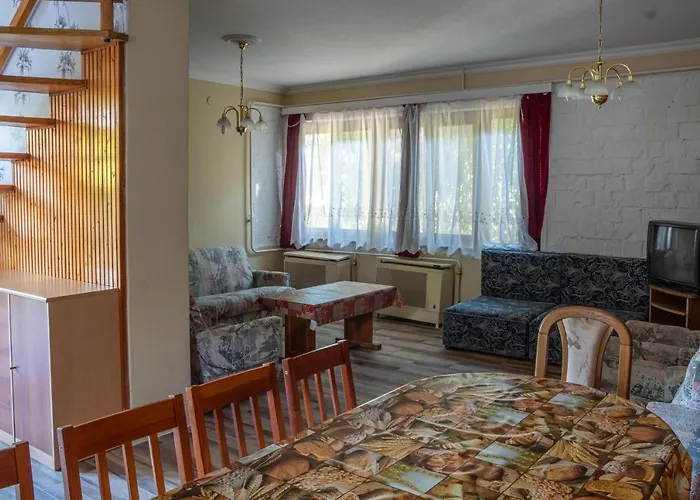 Pavai Apartman