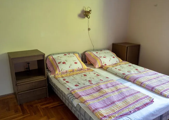 Pavai Apartman